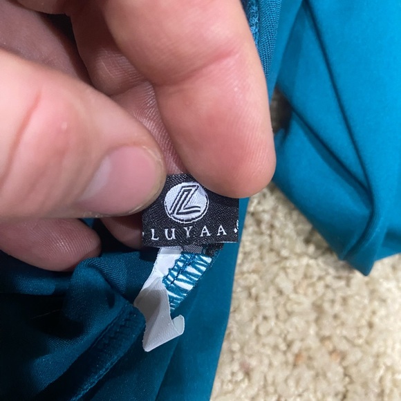 LuYaaS Teal Athletic Jacket Size S Full Zip Thumbhole Yoga Workout - Picture 3 of 6